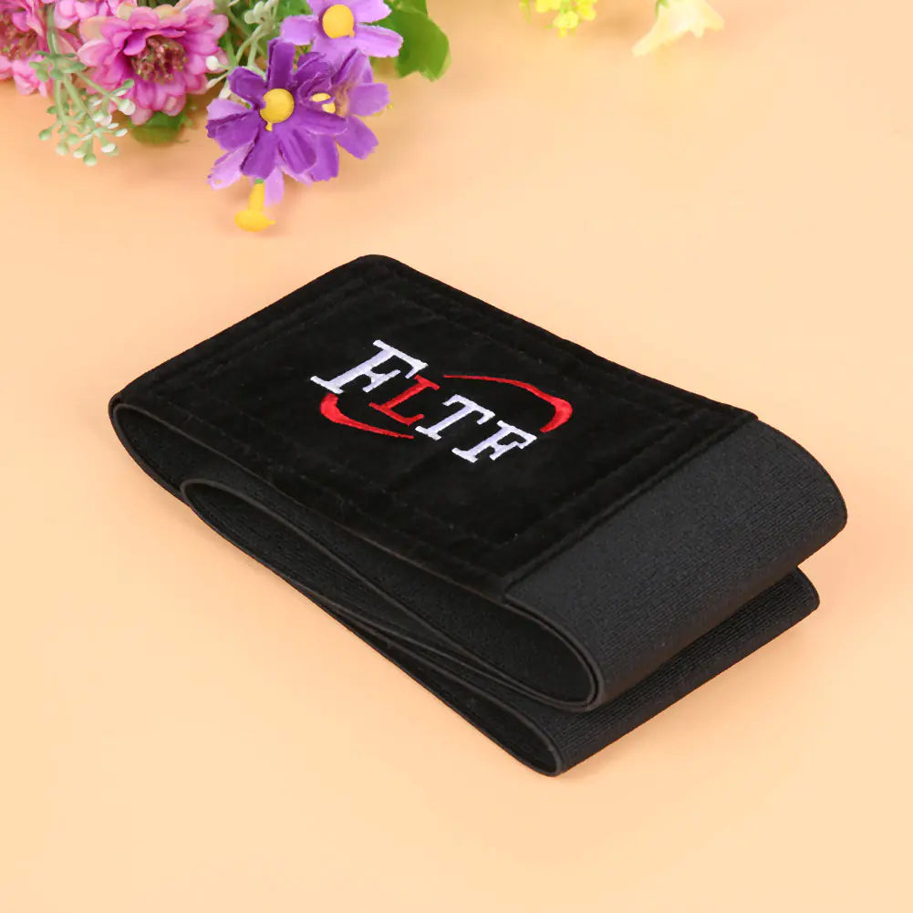 Golf Swing Correction Strap and Arm Position Trainer